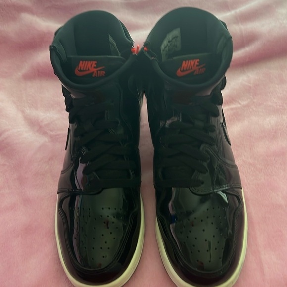 Jordan Shoes - Jordan 1 Rebel